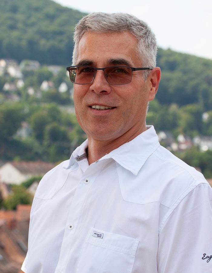 Peter Kelly